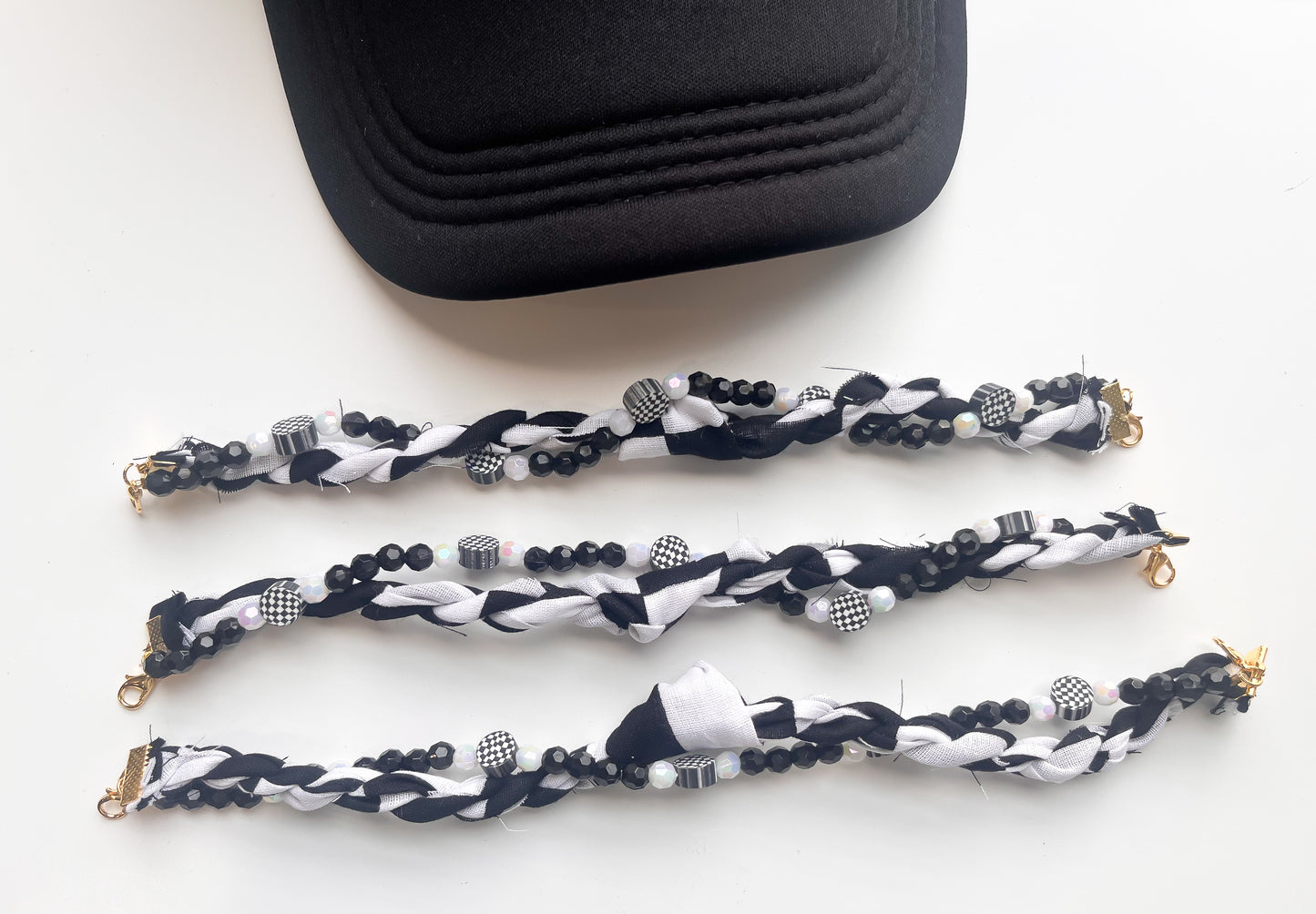 Checkered Twist Bandana Trucker Hat Chain