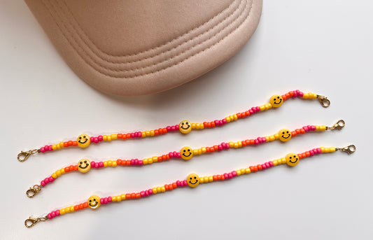 Smiley Tropical Seed Block Hat Chain