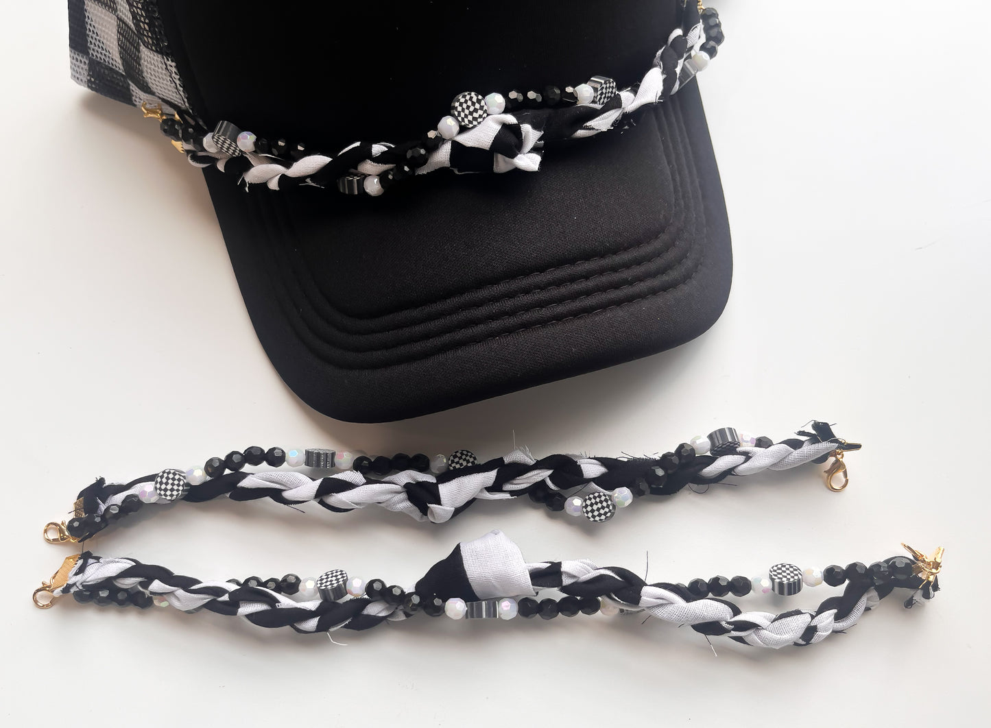 Checkered Twist Bandana Trucker Hat Chain
