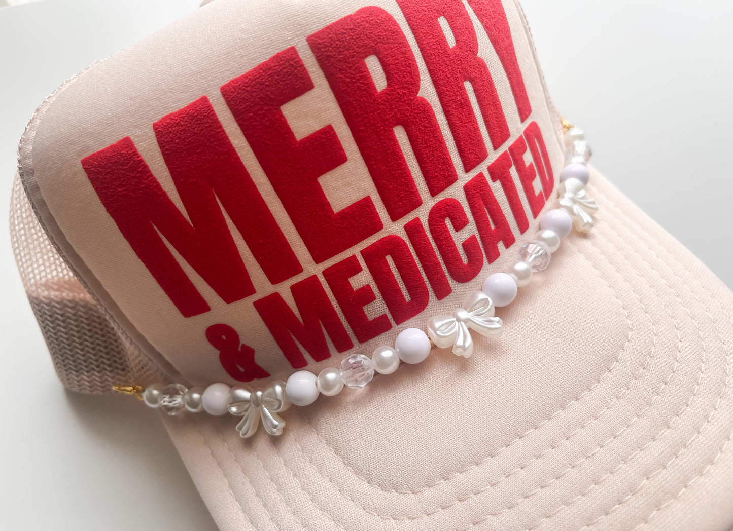 Red & White Christmas Trucker Hat Chain